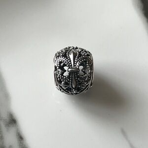 Pandora Fleur-de-Lis Charm